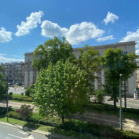 Apartament Czarny Z Jacuzzi Краков Экстерьер фото