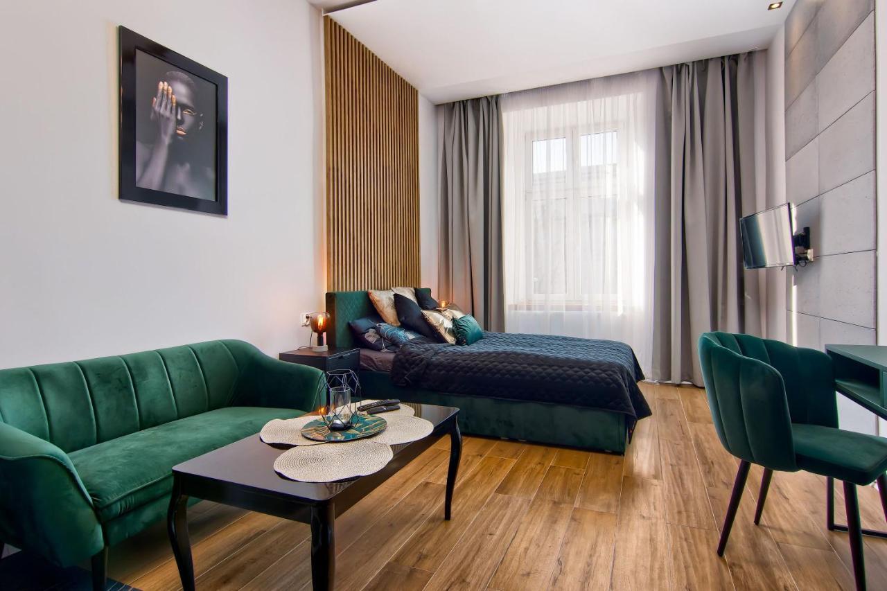 Apartament Czarny Z Jacuzzi Краков Экстерьер фото